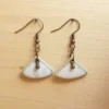 Boucles d'oreilles Adèle blanc crème, faites à la main